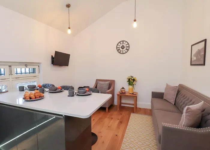 Evening Star Engine Shed 아파트 휫비