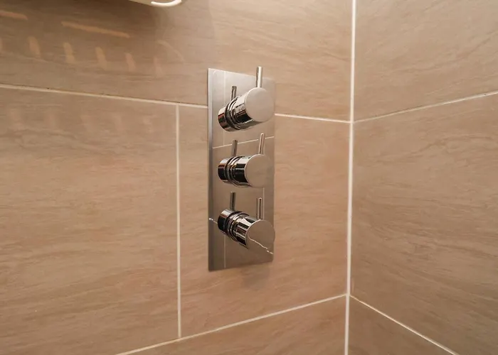 아파트 Evening Star Engine Shed