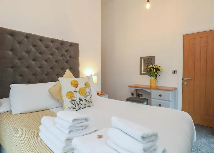 Evening Star Engine Shed *