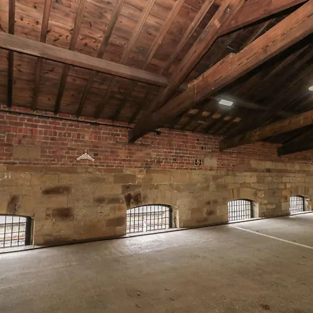 Evening Star Engine Shed Apartment *